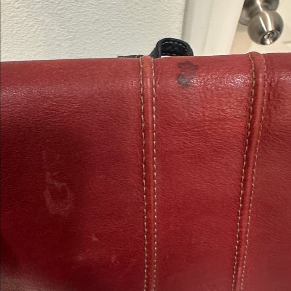 Raya Rimanchik Red Backpack - Picture 3 of 10